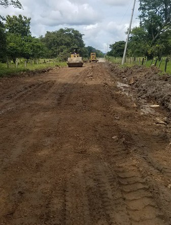 Acoyapa:Mejoramiento de 6 kilómetros de camino rural y productivo en la comunidad El zapote con un desembolso de 600 mil córdobas