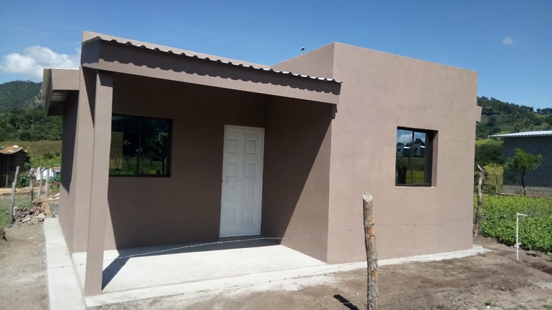 En San Fernando el gobierno local construyó doce viviendas en la comunidad Las Puertas