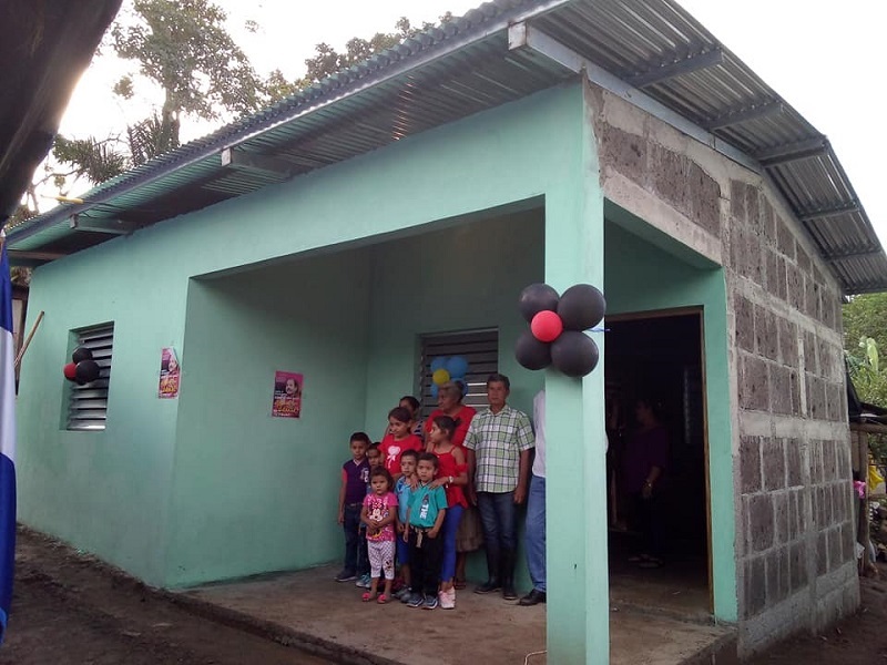 Cinco casas como estas fueron entregadas a familias de la comunidad Quinuma en La Libertad