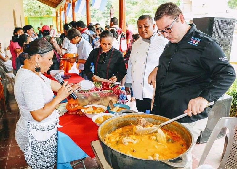 Festivales gastronómicos  contribuyen a conservar la identidad nacional y a dinamizar la economía local.Foto archivo
