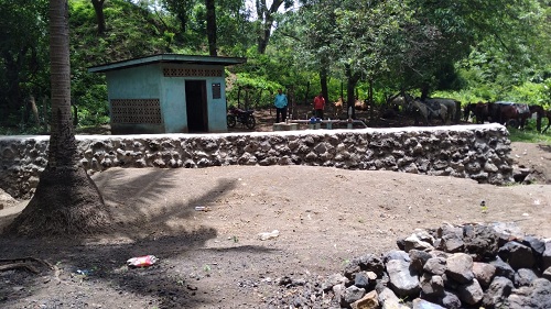 El Viejo:Construcción de muro de retención  para protección de la estación de bombeo que abastece de agua en las comunidades  El Chorro,  Los Laureles, El Jicarito, Elena María y  Las Noventa .