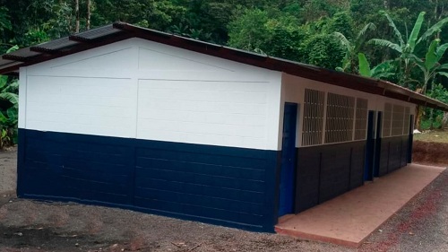 En la comunidad Caño Los Martínez de Waslala, fue restaurado el centro escolar