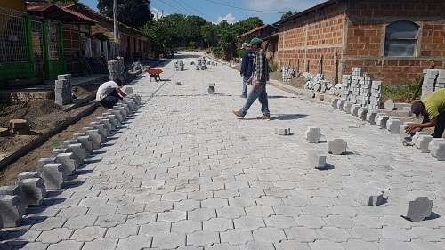 En La Paz Centro, el gobierno local construyó siete calles en los barrios  Nelson Medrano,, Ausberto Narváez Asentamiento la Paz de Cristo y Pancasán, en la foto,