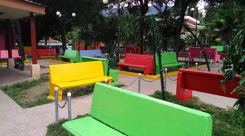 San Pedro del Norte: Mejoramiento de parque en el  barrio central