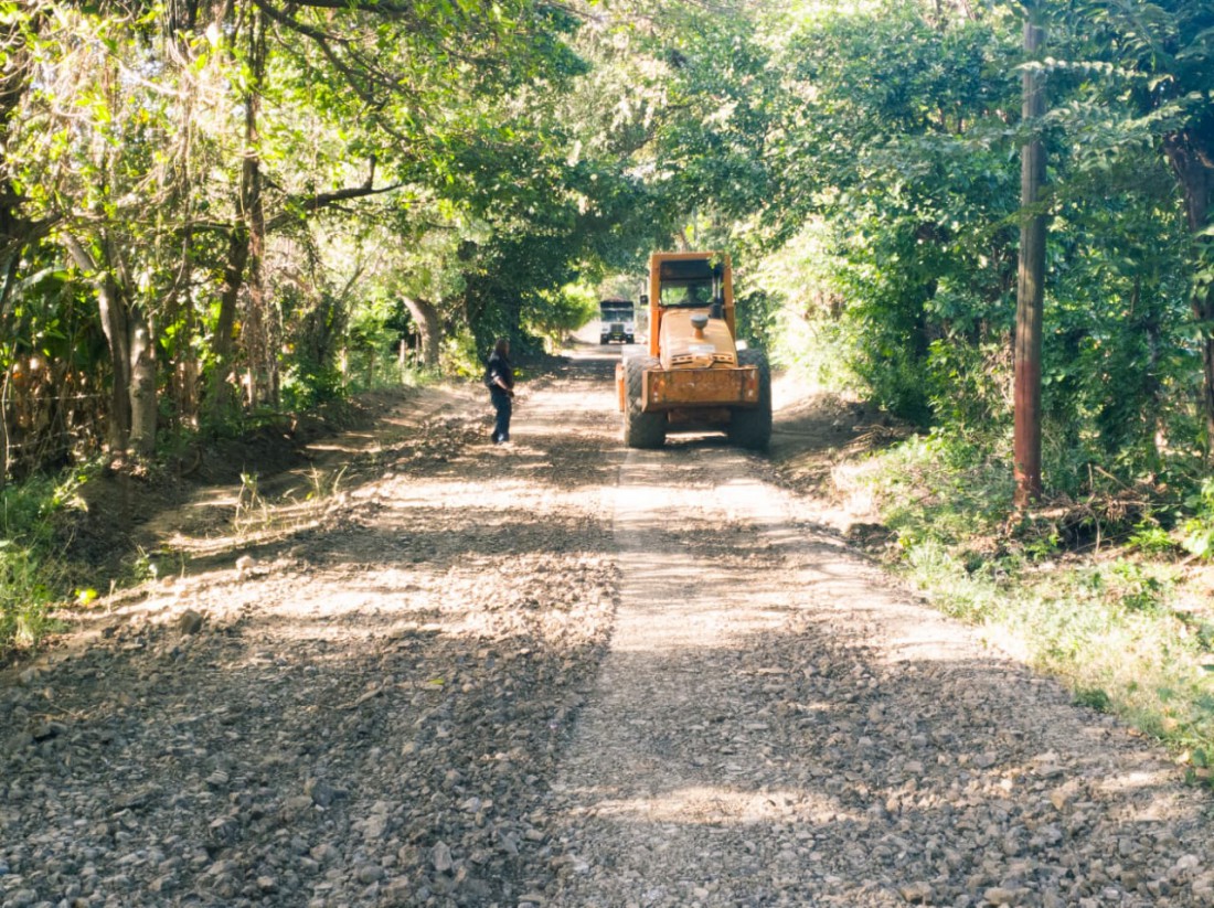 Potosí: Avanza la reparación de camino La Rinconada-Sabana Grande