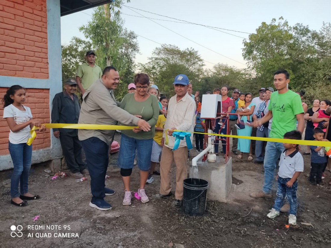 Nagarote: Inauguración de pozo de agua, en la comunidad de Santa Lucía