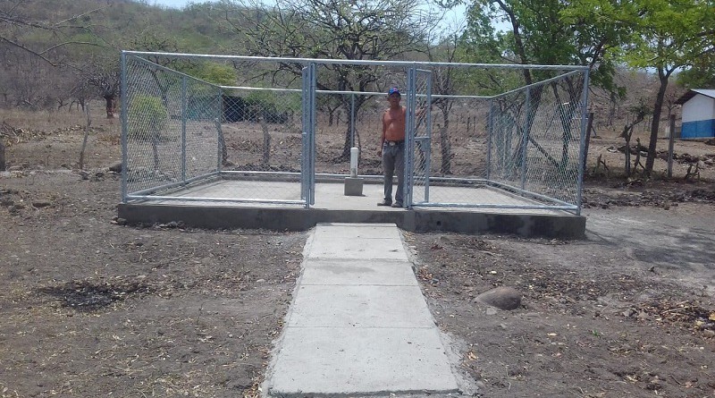 Sistema de agua potable en San Lorenzo