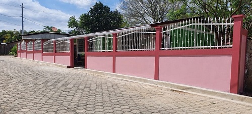Mozonte: Puesto de salud en el barrio Manuel López Pastrana.