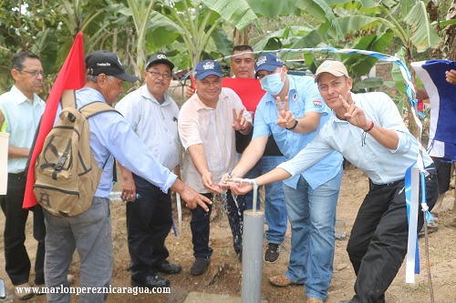 Inauguración del sistema de agua potable en la comunidad El Floripón en el municipio de Siuna