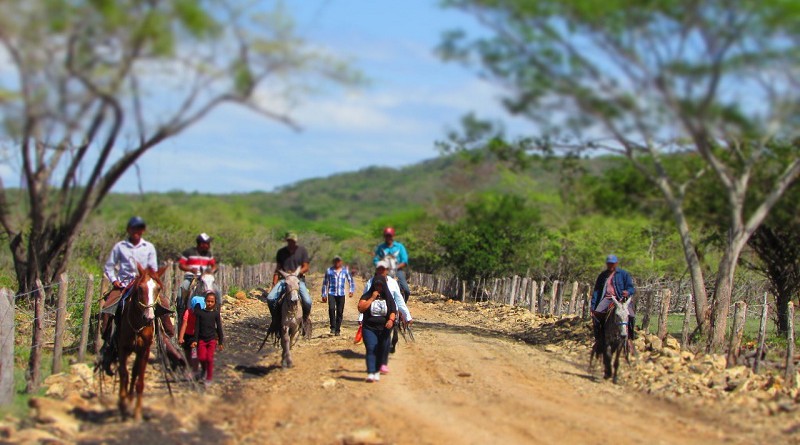 En las comunidades Quintana y El Rayo, en Acoyapa las familias inaugurarán 1.5 kilómetros de caminos restaurados.