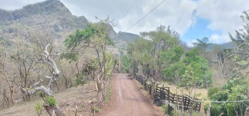 En Santa Lucia el gobierno local restauró tres kilómetros en las comunidades  El Llanito, El Ventarrón, La Leona y Tierra Santa.