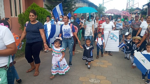 Caminata niños del CDI Guardabarranco de Achuapa