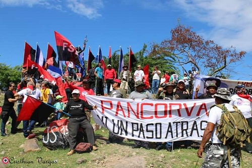 Militancia  en caminata al sitio histórico  Pancorva en  La Paz Centro