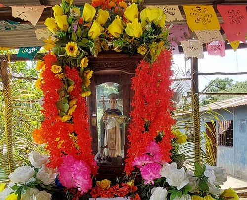 la imagen de Santo domingo que recorre la comunidad San Andrés de La Palanca en Ciudad Sandino