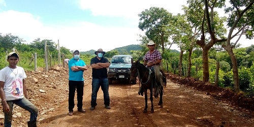 Cinco kilómetros de caminos mejorados que conducen a la comarca Apompuá en Juigalpa
