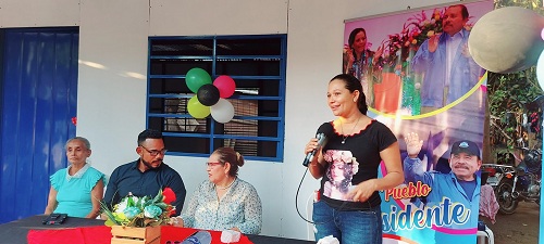 El Buen Gobierno Sandinista Inaugura vivienda digna en la colonia Entimo Andino, Protagonista "Cristina de la Concepción Peñalba y familia".