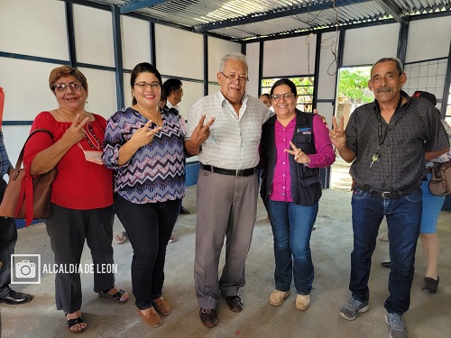 Vivienda solidaria en el reparto Santa Lucía en León