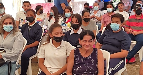 Buen Gobierno del Comandante Daniel y la Compañera Rosario entregan a través de la alcaldía de Estelí tres viviendas solidarias a familias de casos críticos en el barrio Oscar Gamez 2.