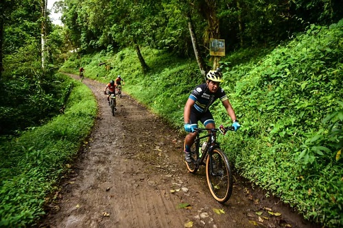 Ciclistas del país, amantes de la aventura, recorrieron más de 35 kilómetros pedaleando en la reserva natural Cerro El Arenal en Matagalpa.