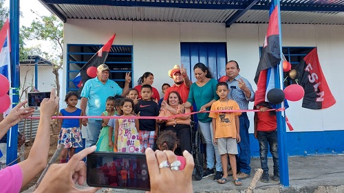 Vivienda solidaria en La Paz Centro, en  barrio Tomás Borge restituyó derechos  a una protagonista y su familia de vivir en una casa digna,