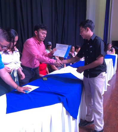 Entrega de certificados en el municipio de Matagalpa