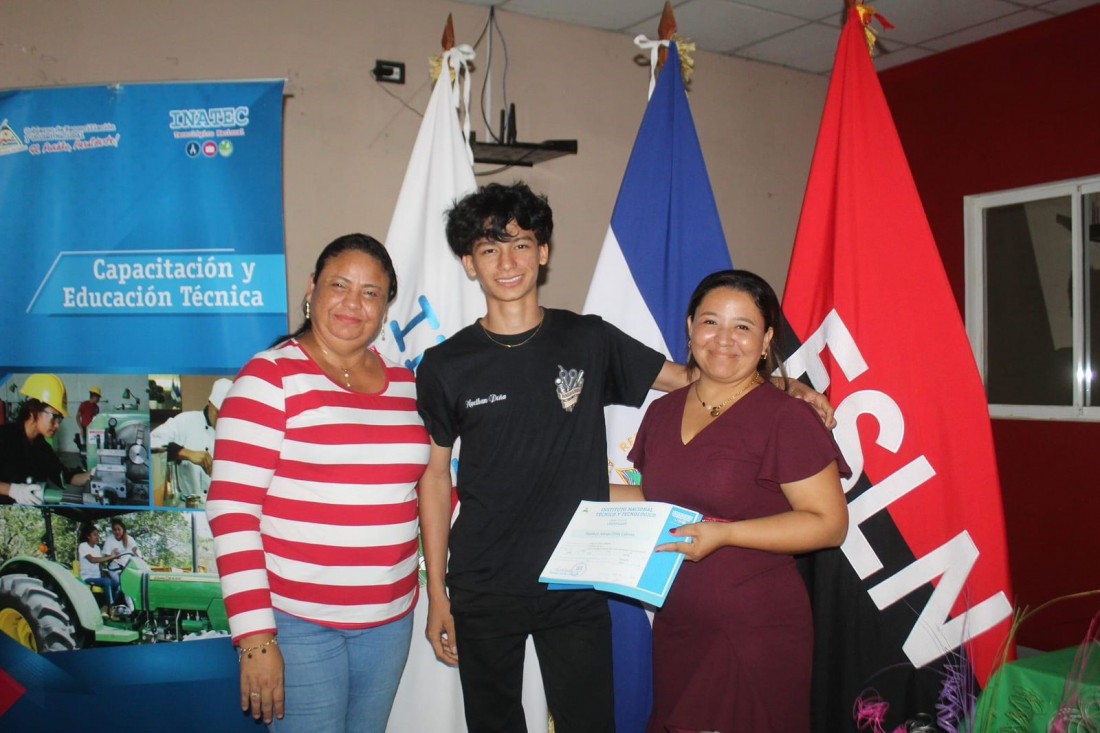 Entrega de Certificados en del municipio de San Rafael del Sur