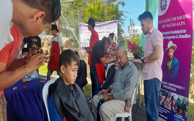 Curso de Barbería Escuela de Oficios Municipio de Matagalpa 
